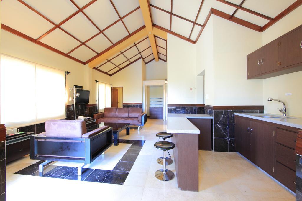Mariana Resort & Spa San Roque Екстериор снимка