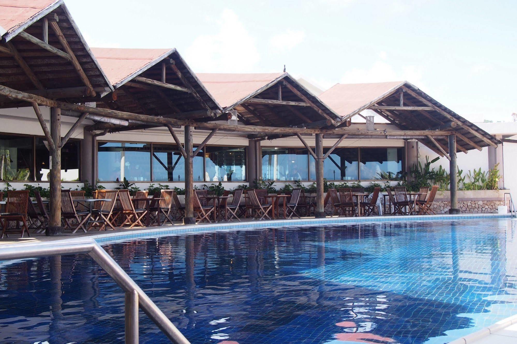 Mariana Resort & Spa San Roque Екстериор снимка